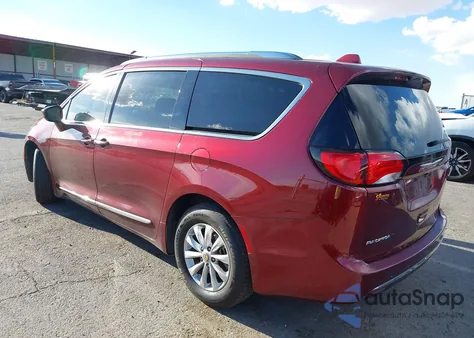 2018 Chrysler Pacifica Touring L из США, поврежденный, VIN 2C4RC1BG1JR119830